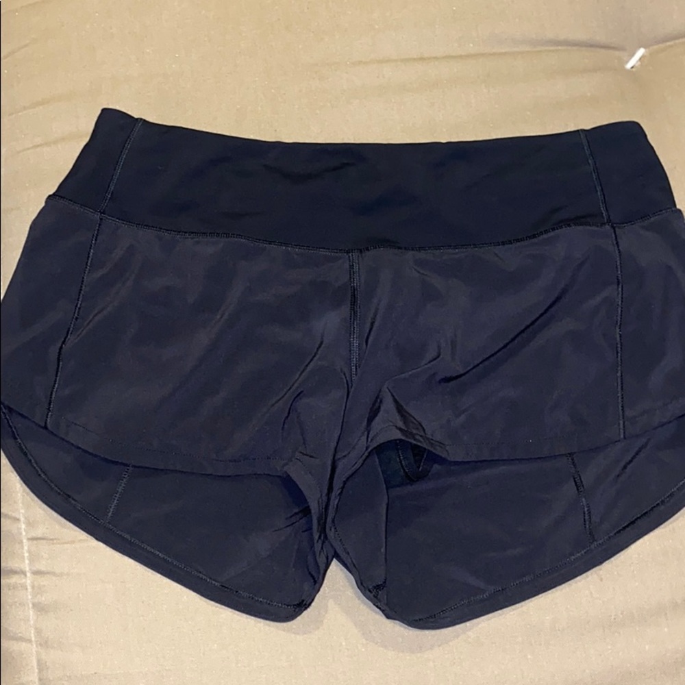 Lululemon black shorts